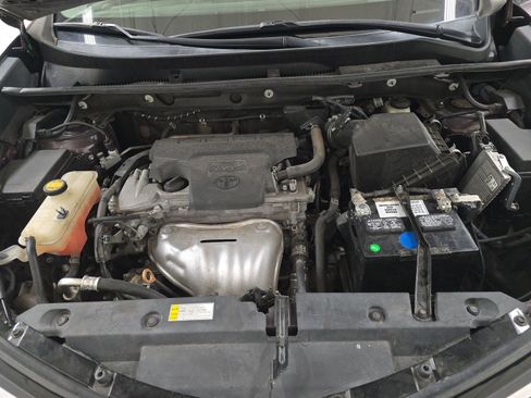 Used 2017 Toyota RAV4 XLE FWD image 17