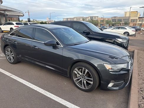 Used 2022 Audi A6 2.0T Premium w/ Convenience Package image 3