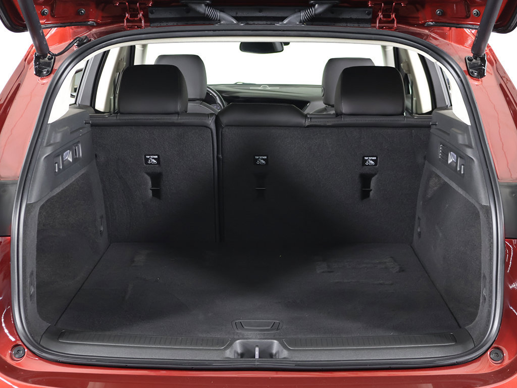 Used 2023 Buick Envision Essence FWD image 18