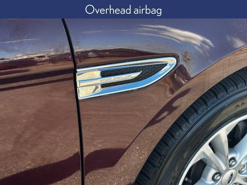 Used 2019 Ford Taurus SEL image 15