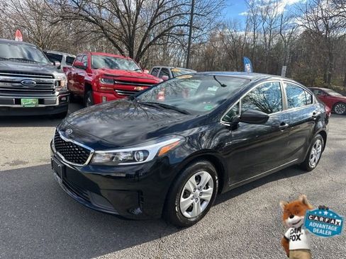 Used 2018 Kia Forte LX w/ LX Rear Camera Package FWD image 2
