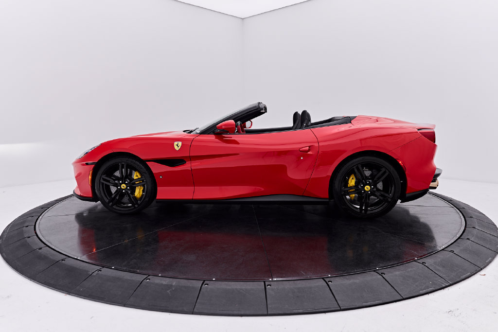 Used 2022 Ferrari Portofino M RWD image 14