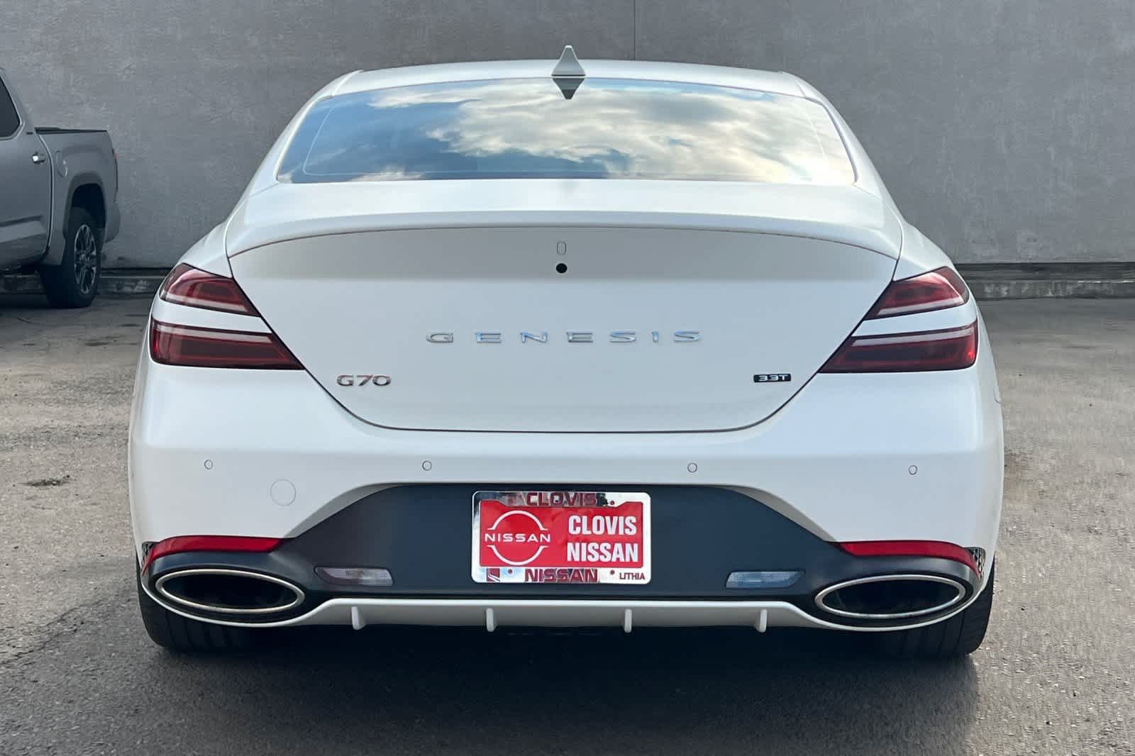 Used 2023 Genesis G70 3.3T w/ Sport Prestige Package RWD image 7