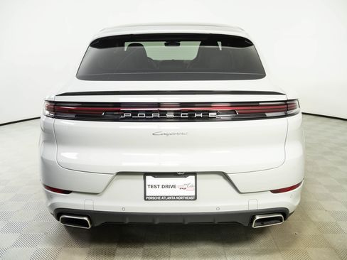 New 2026 Porsche Cayenne Coupe AWD/4WD image 30