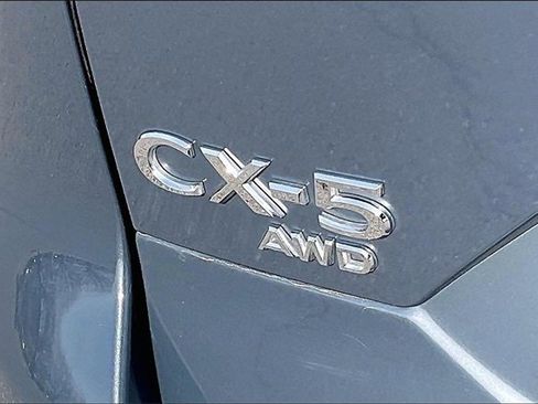 Used 2025 MAZDA CX-5 Carbon Edition image 8