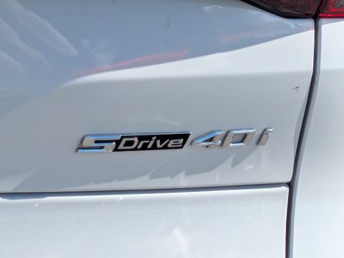 Used 2021 BMW X5 sDrive40i w/ M Sport Package image 14