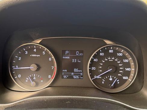 Used 2017 Hyundai Elantra SE FWD image 31