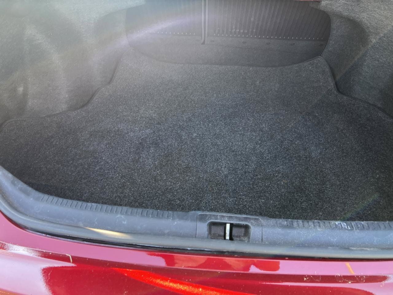 Used 2017 Toyota Camry LE FWD image 33
