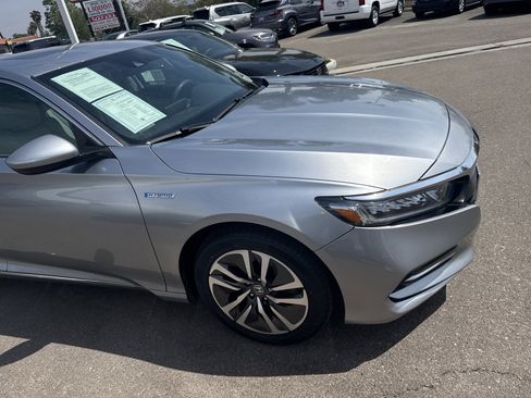 Certified 2020 Honda Accord EX image 10