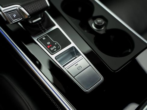 Used 2022 Audi S6 Prestige AWD/4WD image 54