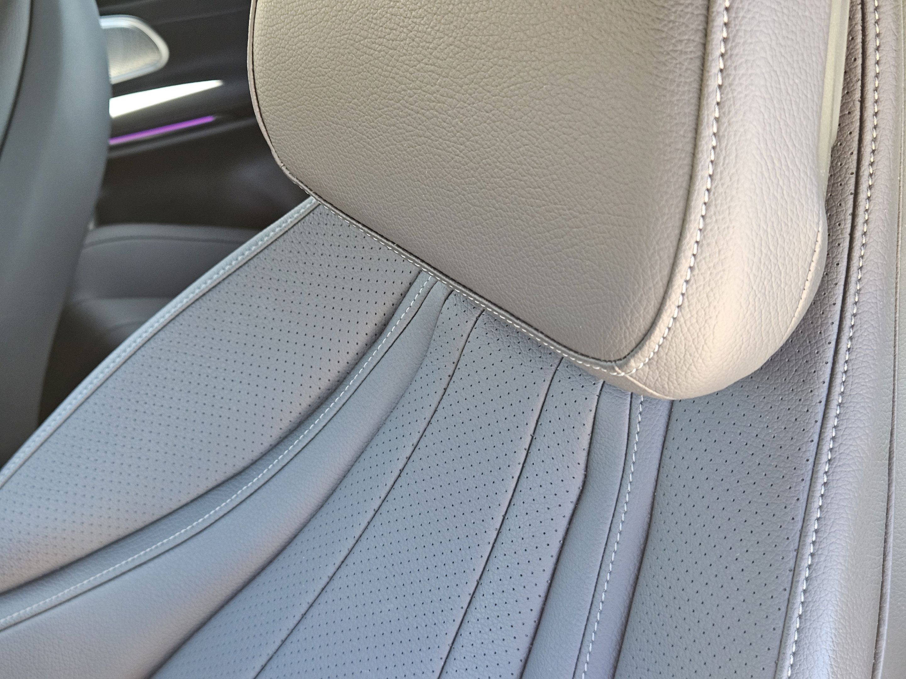 Certified 2024 Mercedes-Benz CLE 300 4MATIC Coupe image 7