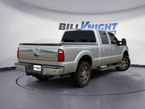 Used 2016 Ford F250 Platinum w/ FX4 Off-Road Package AWD/4WD image 5