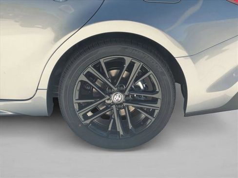 New 2026 Toyota Camry SE FWD image 9