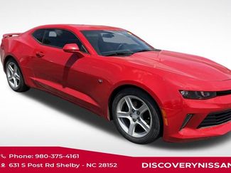 Used 2018 Chevrolet Camaro LT RWD video 2