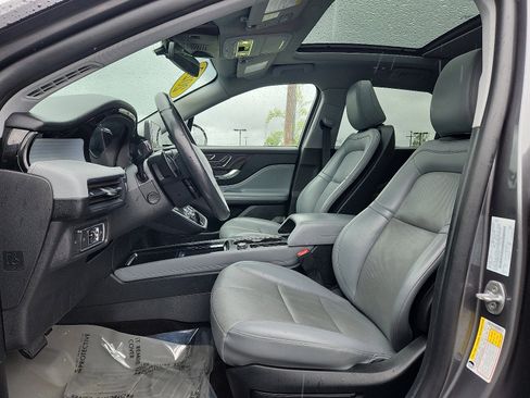 Used 2022 Lincoln Corsair Reserve w/ Elements Package image 13