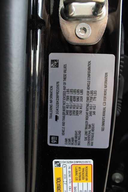 Used 2023 GMC Yukon SLT w/ SLT Luxury Package AWD/4WD image 38