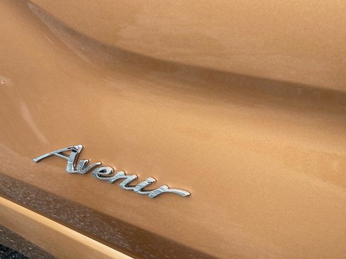 Used 2025 Buick Encore GX Avenir w/ Avenir Technology Package image 7