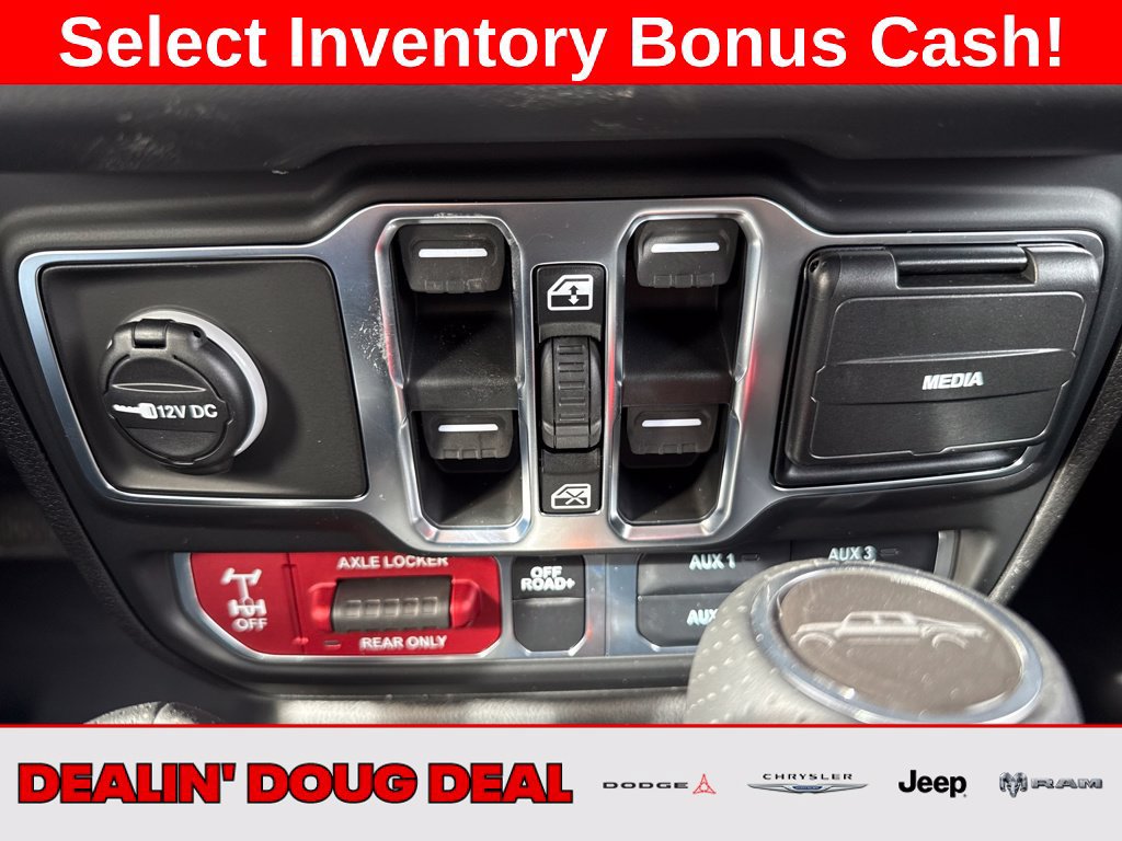 New 2026 Jeep Gladiator Mojave w/ Safety Group AWD/4WD image 20