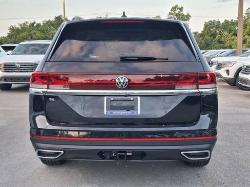 New 2026 Volkswagen Atlas SE FWD image 4