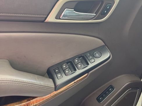 Used 2015 GMC Yukon XL Denali w/ Touring Package RWD image 19