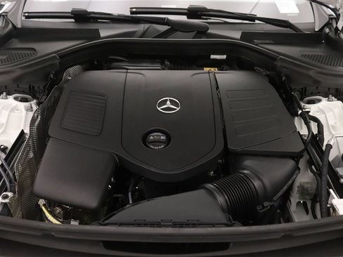 New 2026 Mercedes-Benz GLC 300 image 11