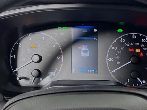 Used 2025 Toyota Corolla LE FWD image 22