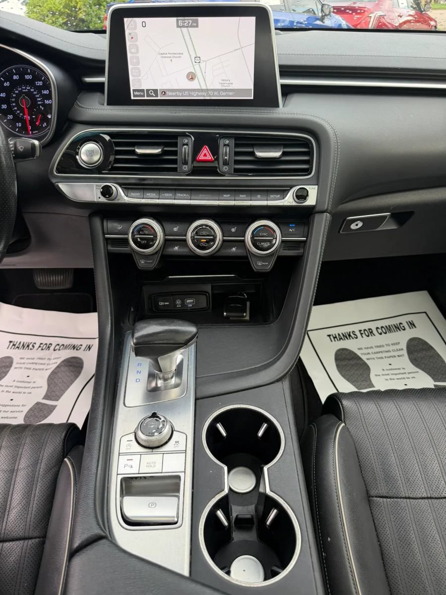Used 2019 Genesis G70 2.0T Advanced w/ Elite Package RWD image 15