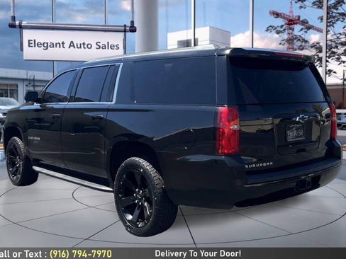 Used 2017 Chevrolet Suburban LS w/ Enhanced Driver Alert Package RWD image 7
