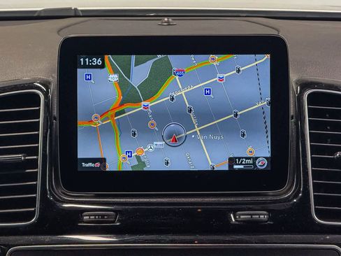 Used 2018 Mercedes-Benz GLE 350 image 14