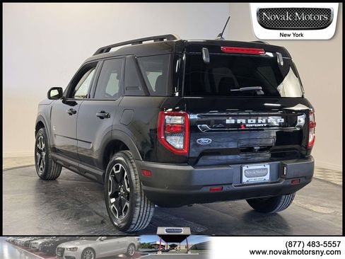 Used 2022 Ford Bronco Sport Outer Banks w/ Tech Package image 7