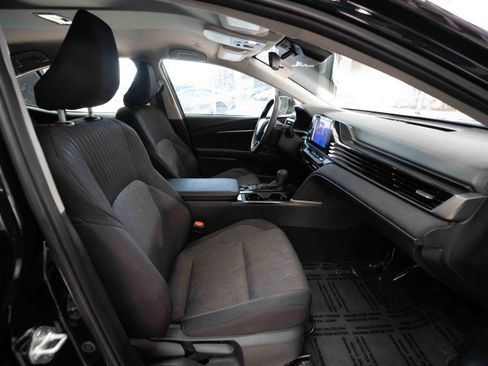 Used 2025 Toyota Camry LE image 26