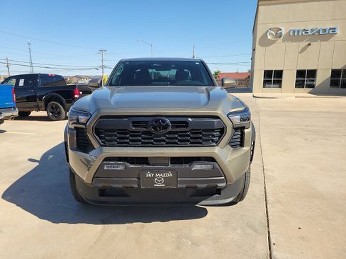Used 2024 Toyota Tacoma TRD Off-Road AWD/4WD image 2