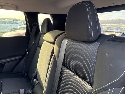 Used 2022 Mitsubishi Outlander ES image 10