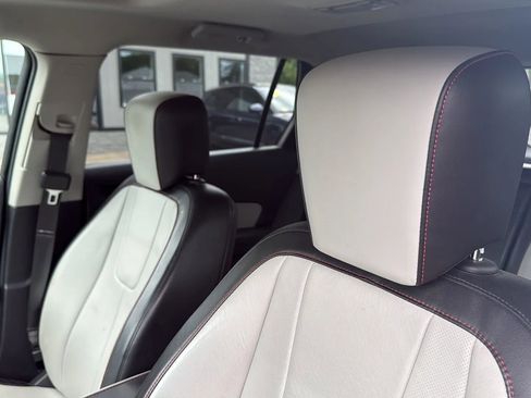 Used 2011 GMC Terrain SLT AWD/4WD image 15