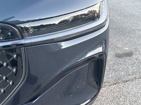 Used 2024 Lincoln Nautilus Premier w/ Jet Appearance Package image 9