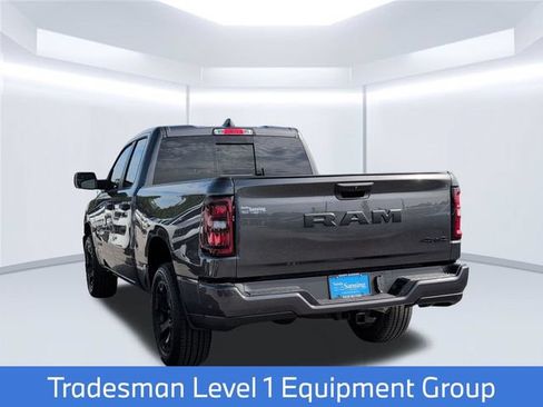New 2026 RAM 1500 Express AWD/4WD image 3
