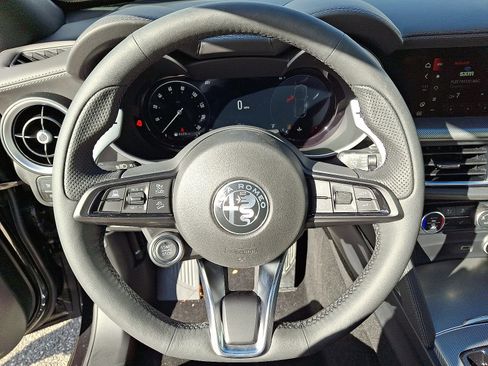 New 2025 Alfa Romeo Stelvio Sprint image 15