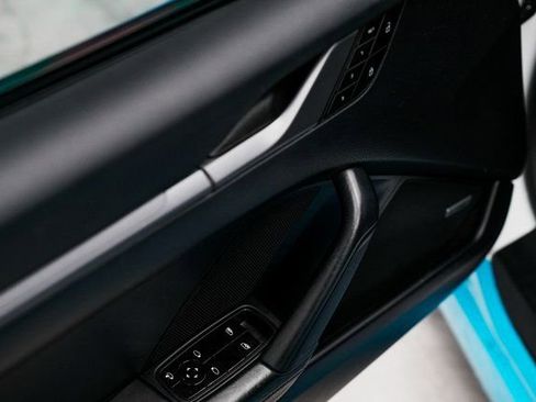 Used 2020 Porsche 911 Carrera image 23