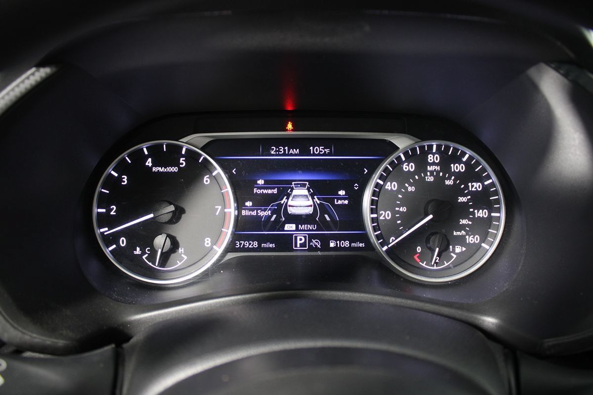 Used 2024 Nissan Sentra SV FWD image 18