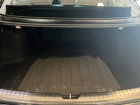 Used 2022 Hyundai Sonata Limited image 11