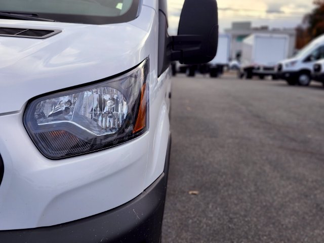 New 2026 Ford Transit 250 Low Roof w/ Load Area Protection Package RWD image 10