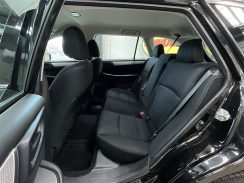 Used 2016 Subaru Outback 2.5i AWD/4WD image 21