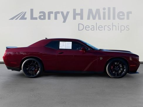 Used 2023 Dodge Challenger SRT Hellcat RWD image 7