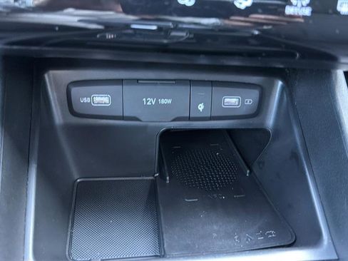 Used 2022 Hyundai Santa Cruz SEL Premium image 23