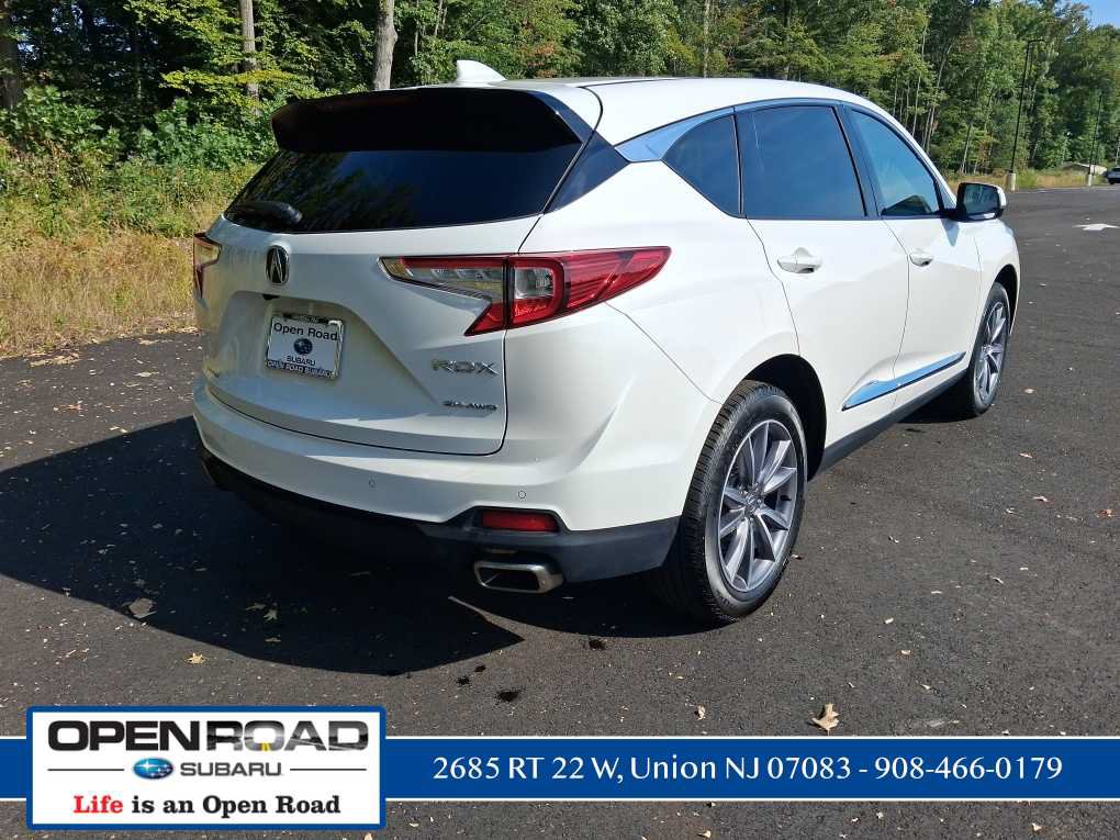 Used 2024 Acura RDX w/ Technology Package AWD/4WD image 3