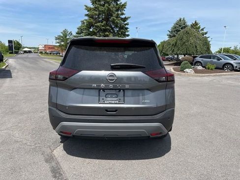 Used 2023 Nissan Rogue S AWD/4WD image 4