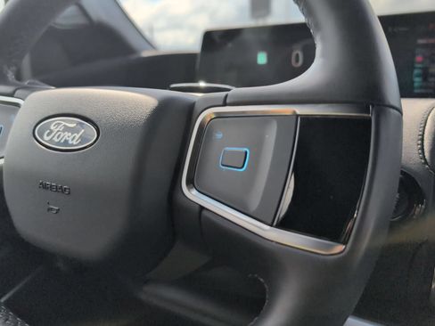 Used 2026 Ford Expedition Tremor AWD/4WD image 14