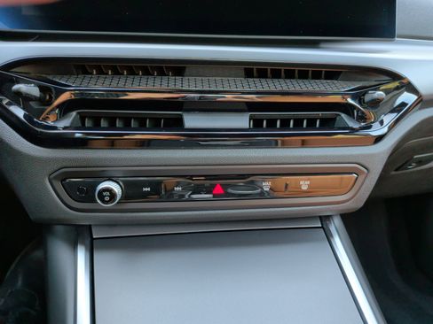 Certified 2025 BMW 230i 230i image 18