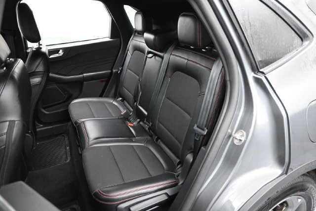Certified 2025 Ford Escape ST-Line FWD image 28