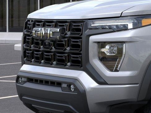 New 2026 GMC Canyon Elevation w/ Convenience Package image 13